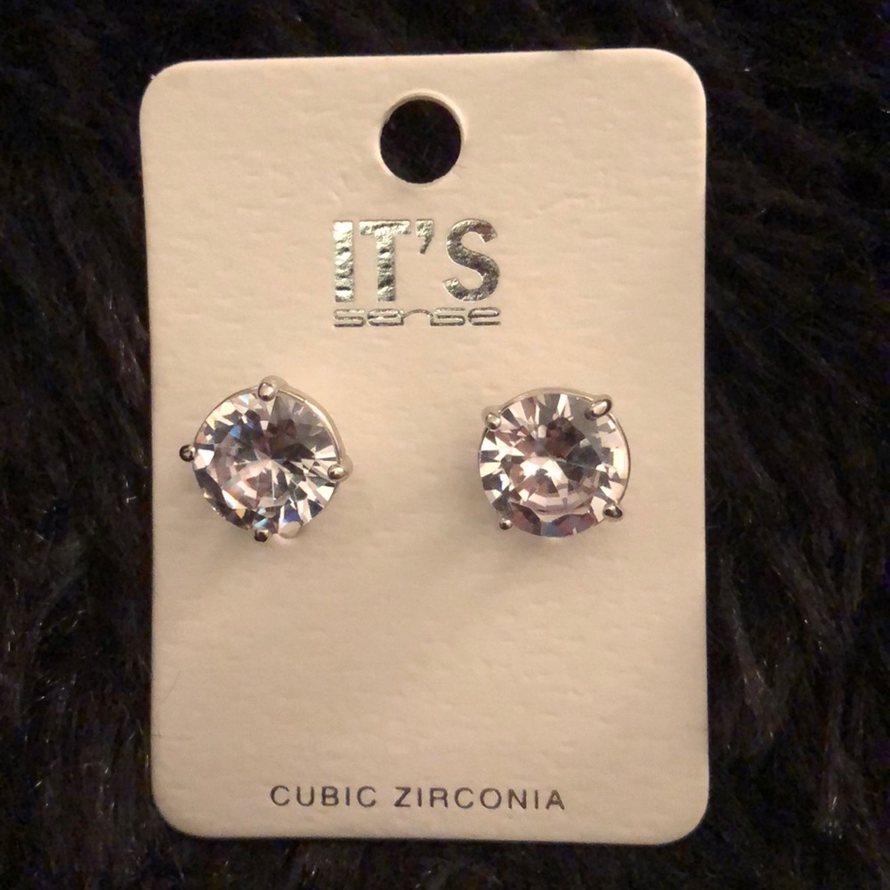 Earrings - Picture 2 of 3